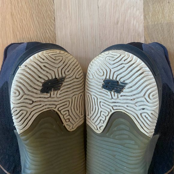 New Balance  Minimus TR Women's 7.5 Wide in Black/Outerspace (Navy) - Picture 7 of 7